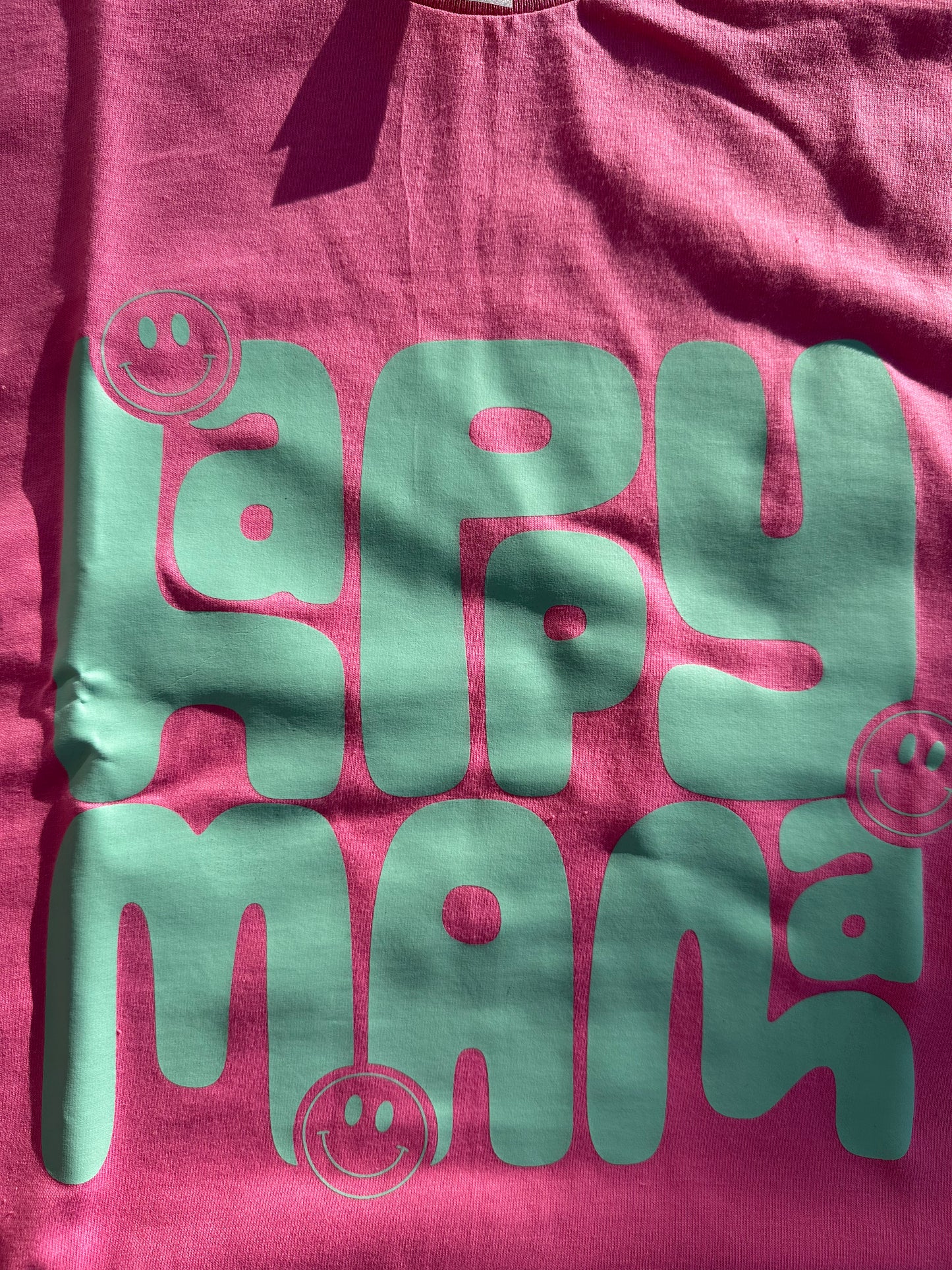 READY TO SHIP - Happy Mama Tee
