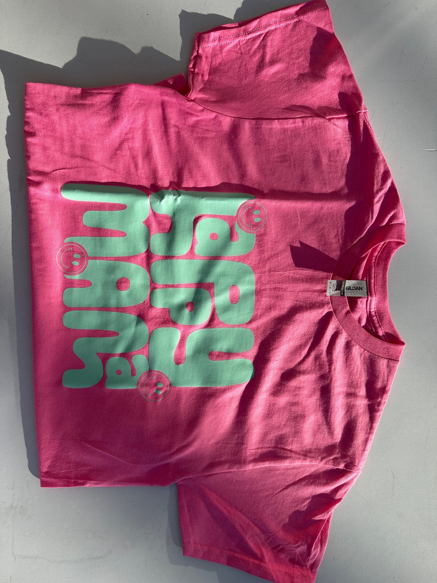 READY TO SHIP - Happy Mama Tee